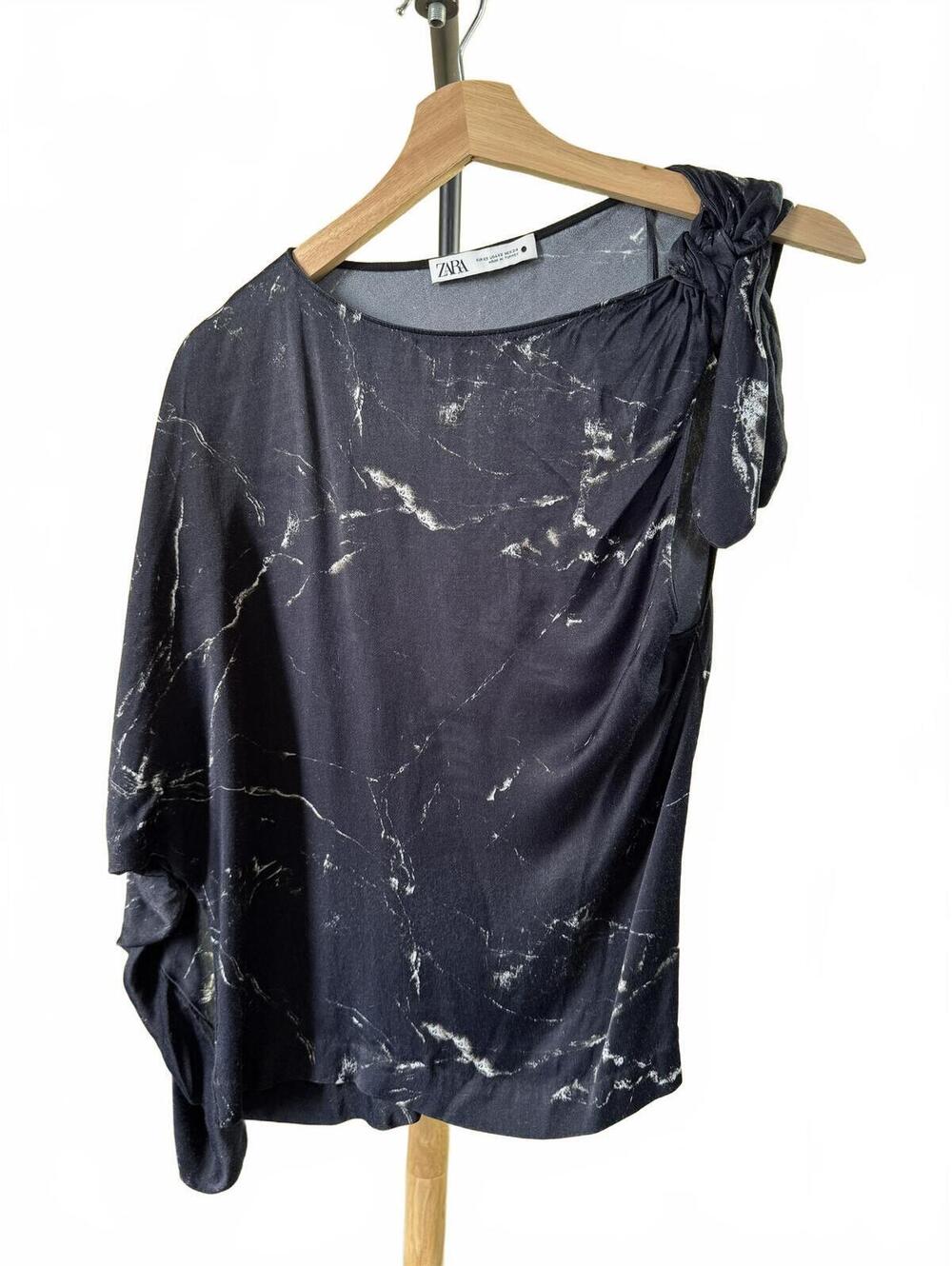ZARA One-Shoulder Black Marble Print Top